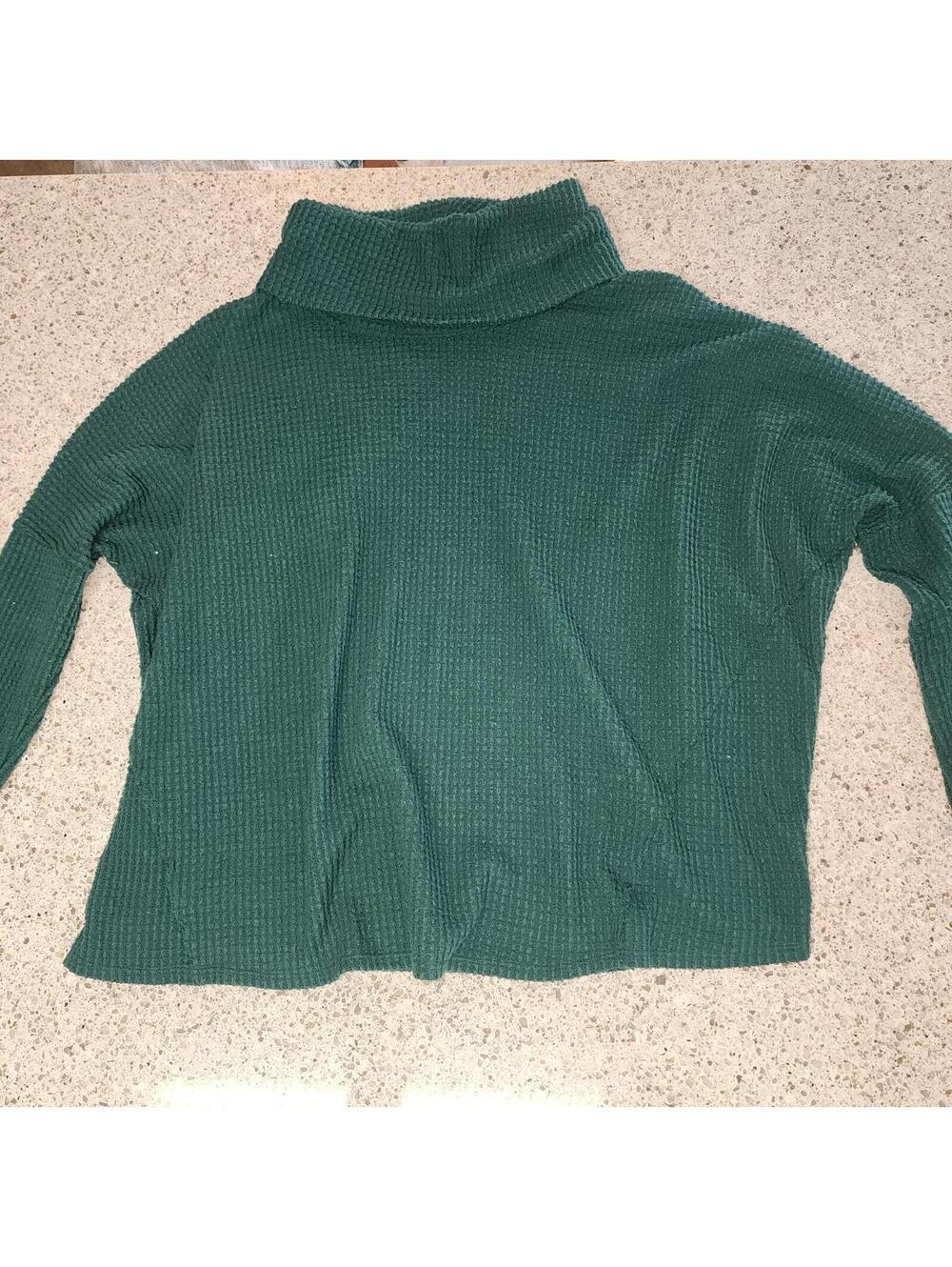 Sweater - Picture 4 of 8